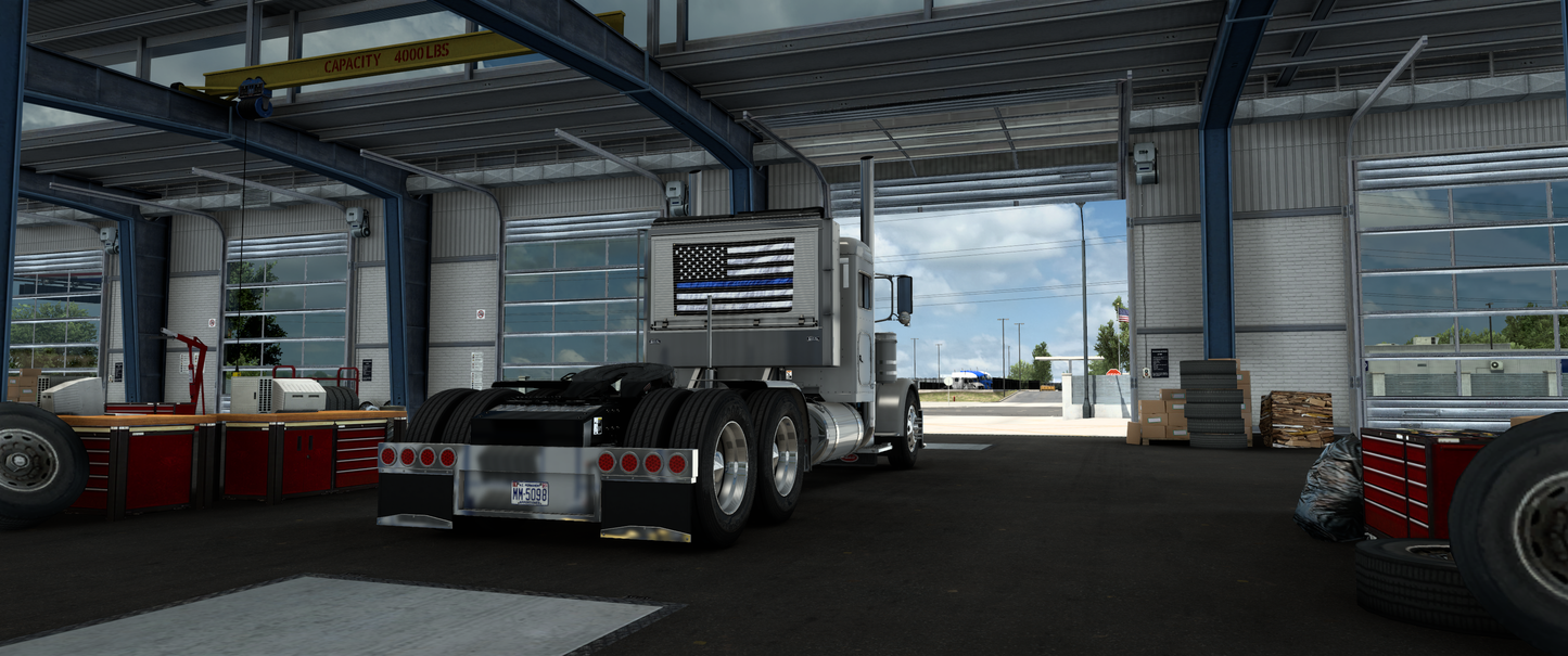 389 Peterbilt Custom Megapack