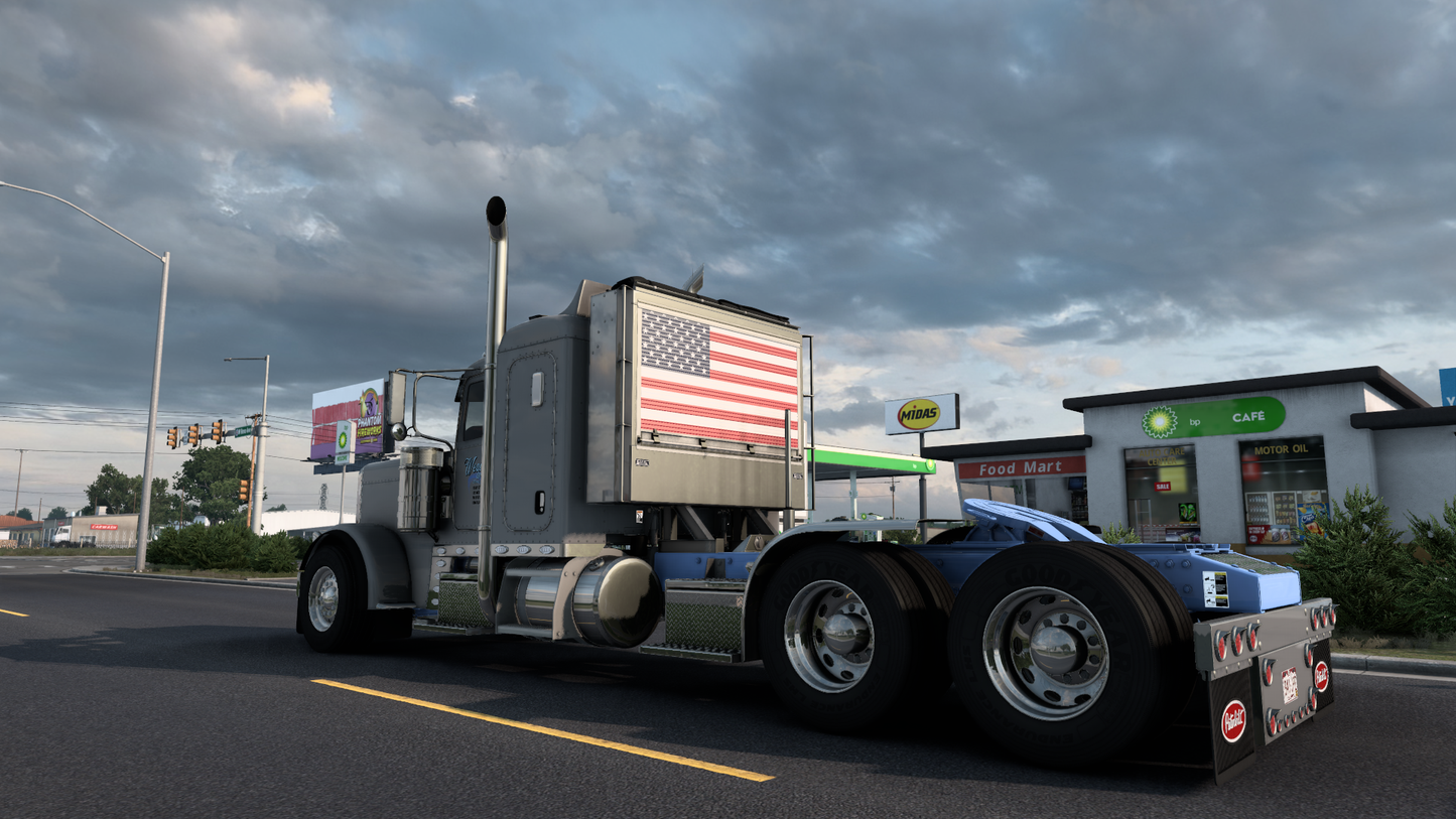 389 Peterbilt Custom Megapack
